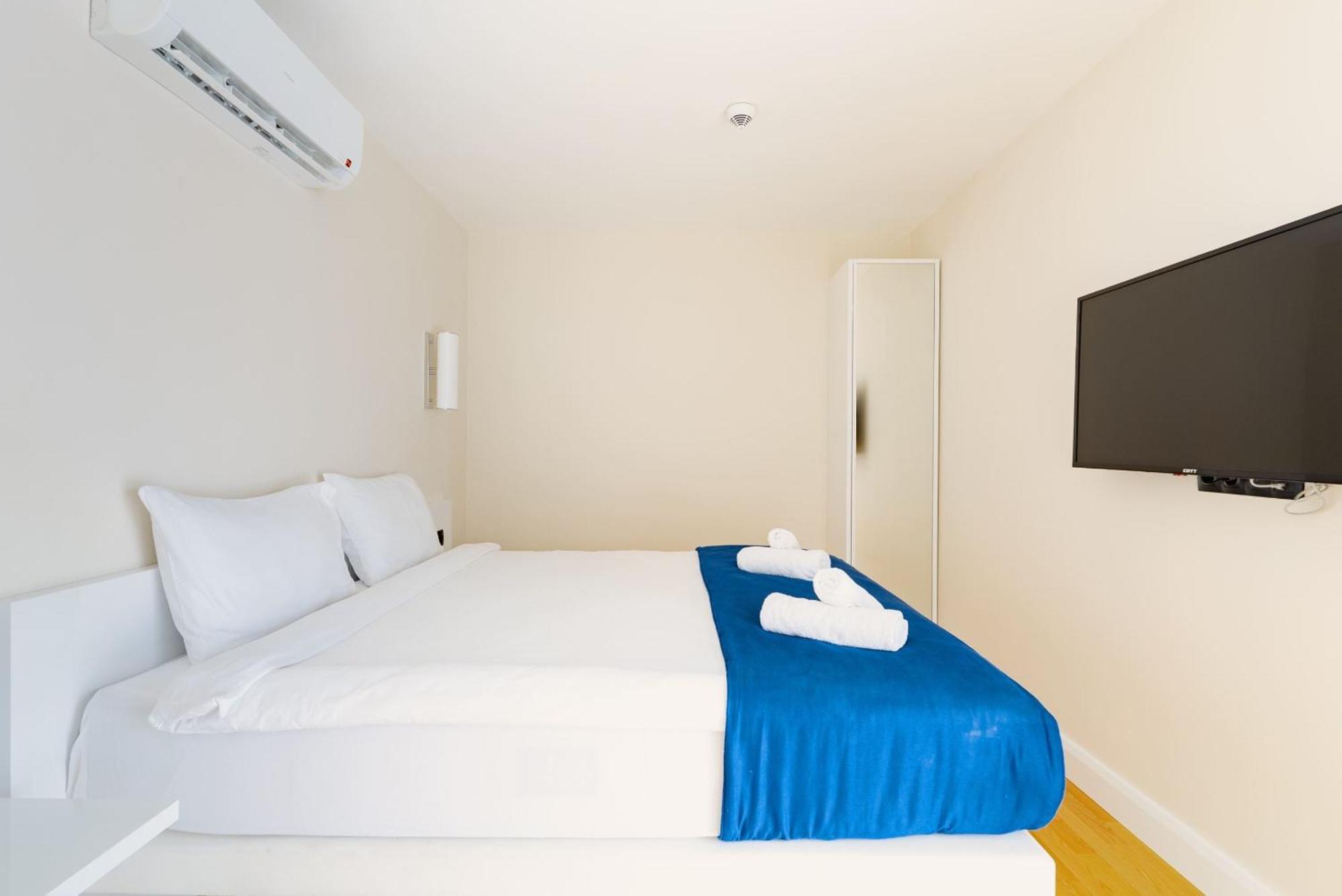 Relax And Unwind Premier Sea View Aparthotel In Batumi Exteriör bild